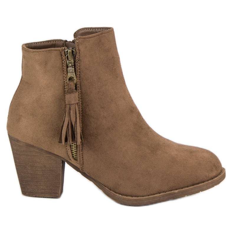 Bruna stövlar i mocka