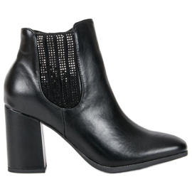 Kylie Eleganta stövlar på en stolpe svart