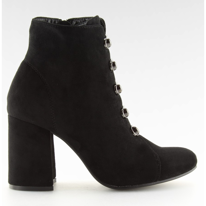 Svarta OM-15 svarta högklackade stövlar