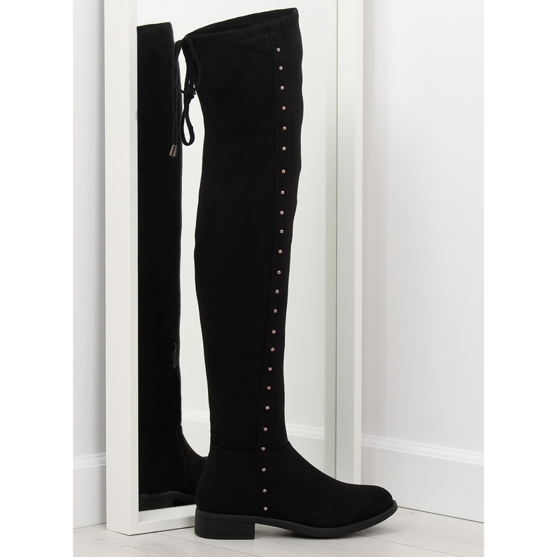 Svarta stövlar med platta klackar 7368