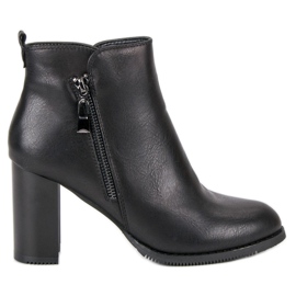 Super Mode Svarta högklackade stövlar