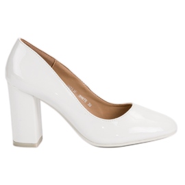 Seastar Vitlackerade pumpar