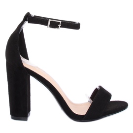 Svarta sandaler på stolpen Y2385-27 Svart