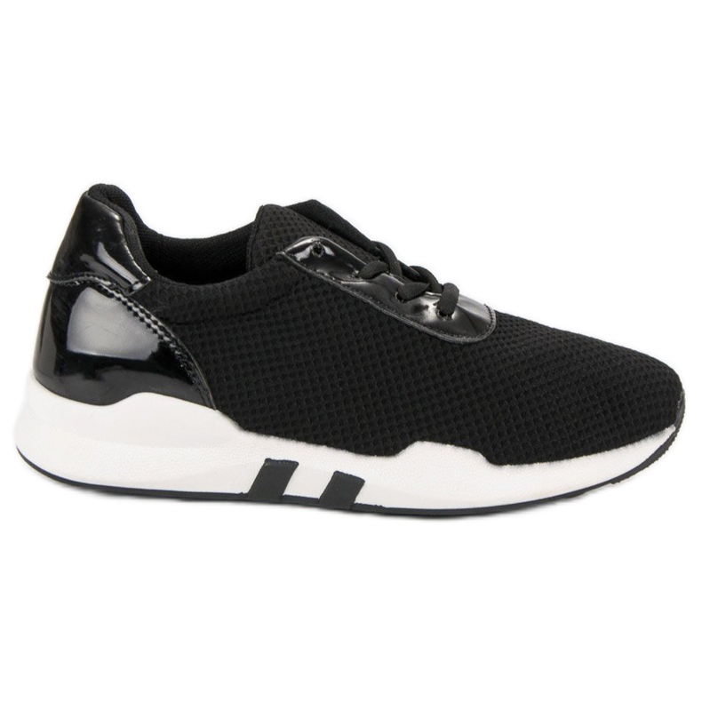 Trendiga sportskor svart