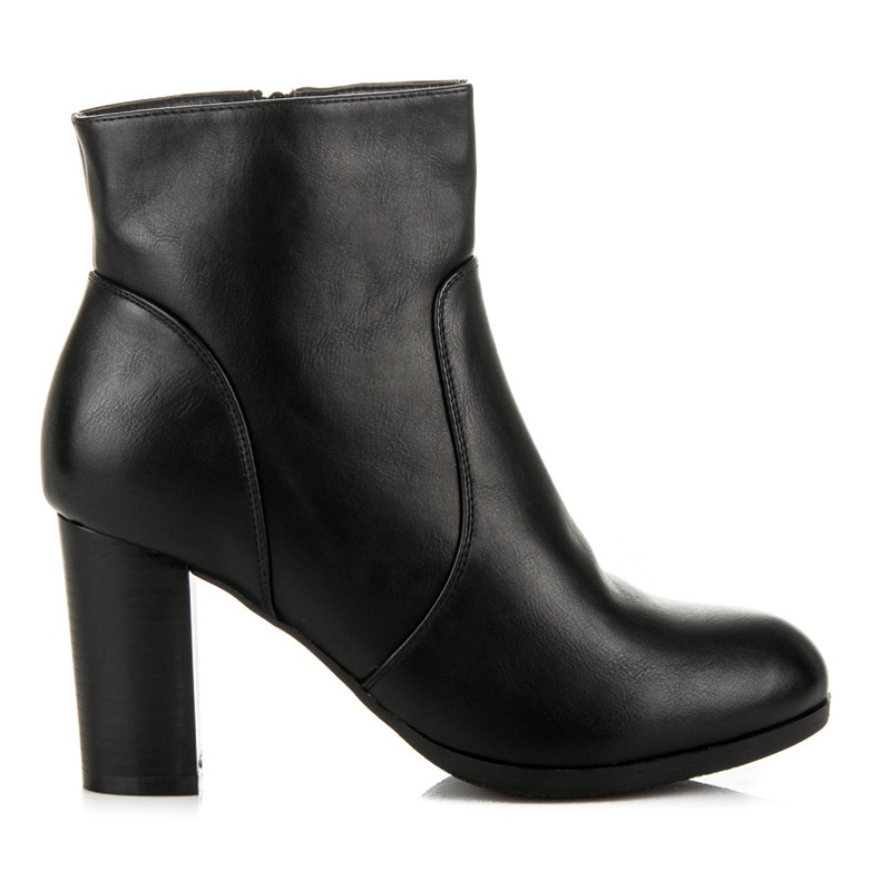 Super Mode Bekväma stövlar på en stolpe svart