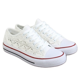 Vita spetsskor SN282P Vit