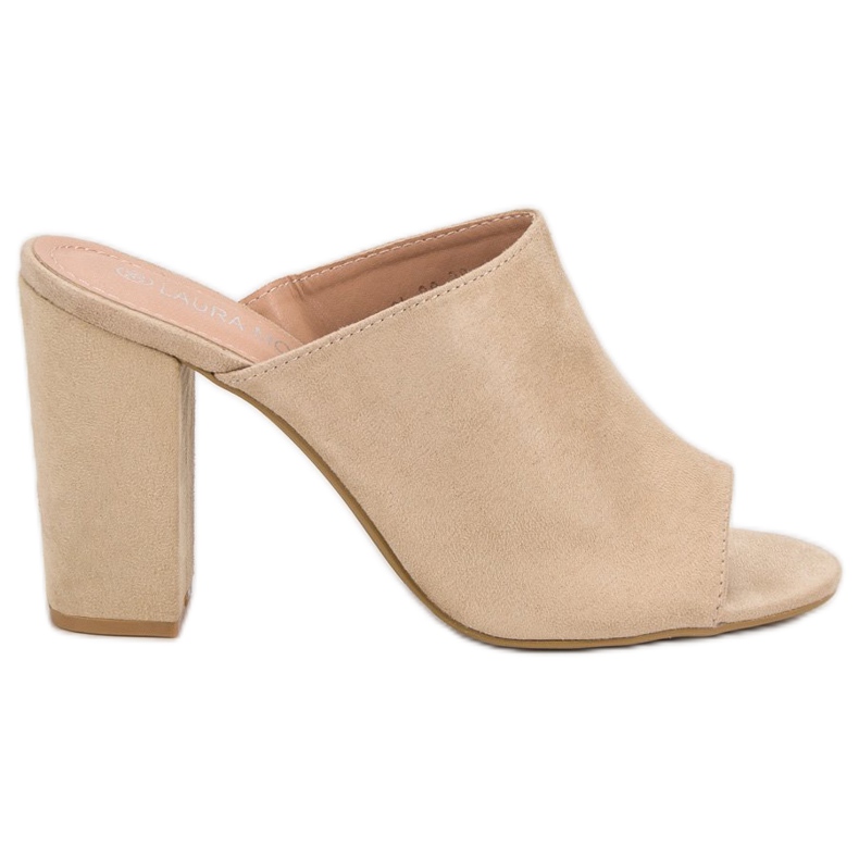 Laura Mode Mocka tofflor på en bar brun