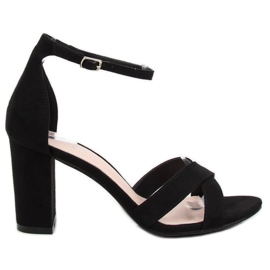 Sandaler på stolpen svart NF-40P Svart