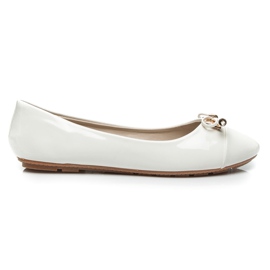 Fgm Paris Lackerade ballerinor vit