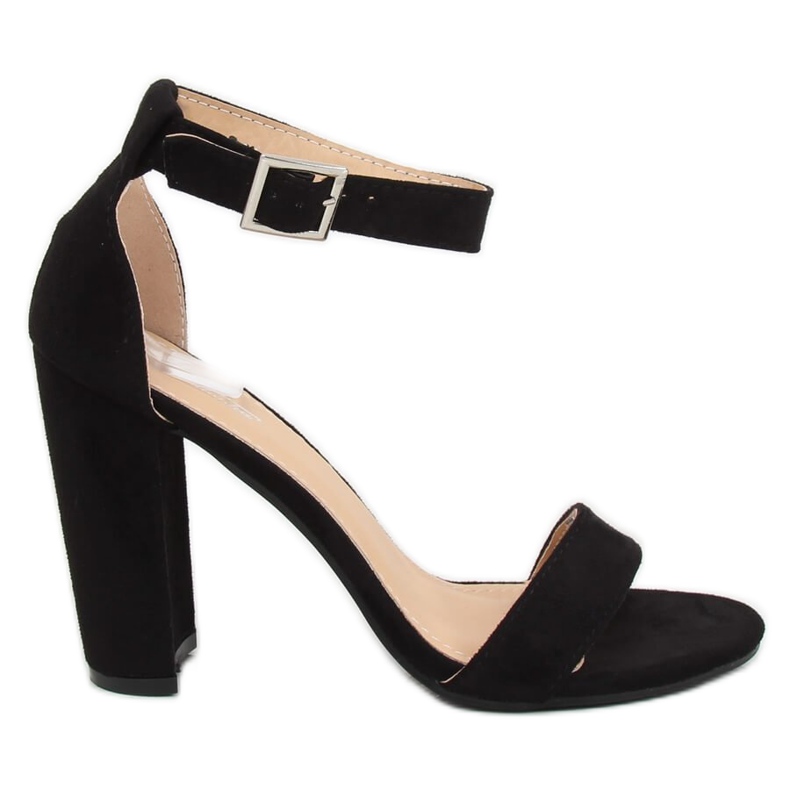 Svarta sandaler på stolpen. 369-18 Svart