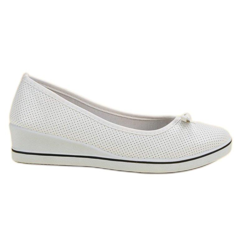 Sports Ballerina På En Kil vit