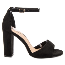 Seastar Sandaler i mocka på en bar svart