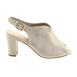 Sandaler på posten som Sergio Leone 812 beige gyllene