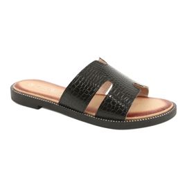 Filippo Glänsande lackerade flikar svart läderinsats