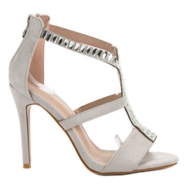 SHELOVET Sexiga sandaler på en hög klack grå