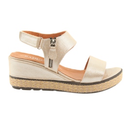 Kilsandaler Badura 4750 gyllene cappuccino