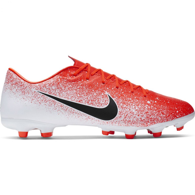 Nike Mercurial Vapor 12 Academy Mg M AH7375-801 fotbollsskor mångfärgad röd