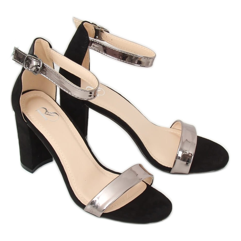 Svarta GF-WL-35 Svarta sandaler på stolpen