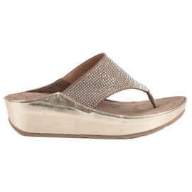 Kylie Sandaler med kil gul