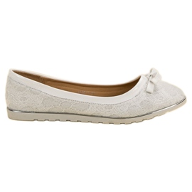 SHELOVET Ballerina med spets vit