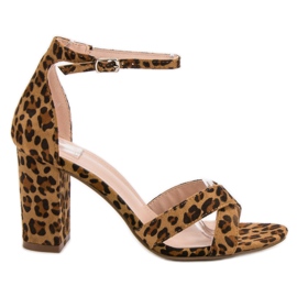 Ideal Shoes Sandaler På En Bar brun