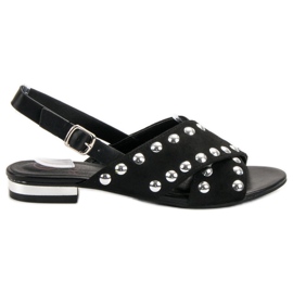 Kylie Svarta sandaler fästa med ett spänne