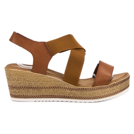 Flyfor Lätta slip-on sandaler brun