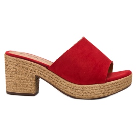 Flyfor Lätta tofflor på stolpen röd