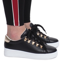 Svarta sneakers från Rucola