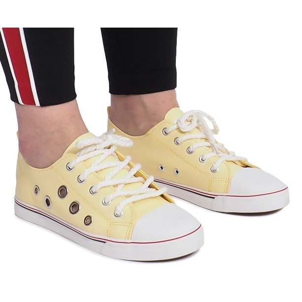 Lavso beige openwork sneakers