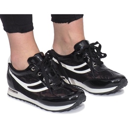 Svarta openwork Mont Blanc sneakers