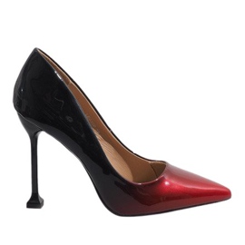 Rödlackerade LE030P klackar