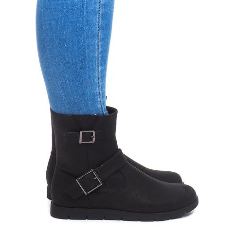 Varma stövlar med spänne B9813 svart