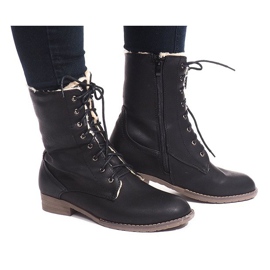 Varma stövlar W159 Svart