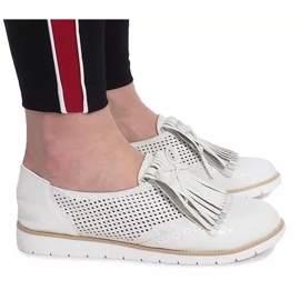 Vita openwork loafers med Pamole -fransar