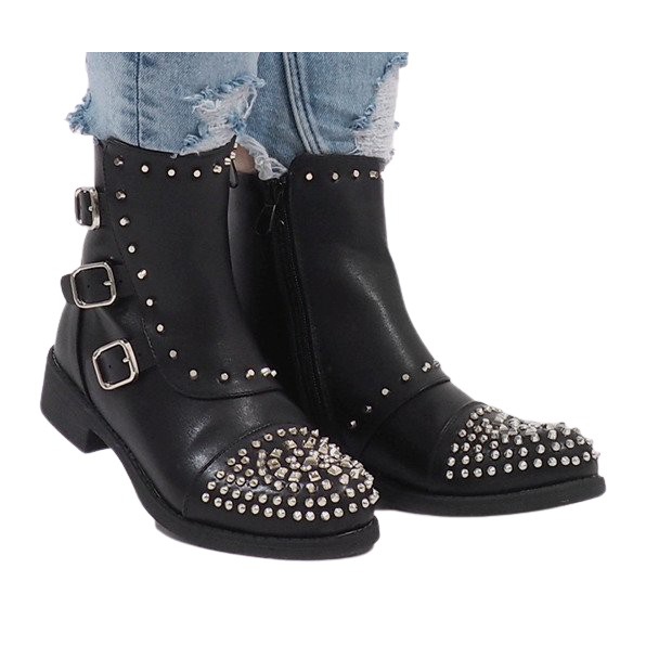 Svarta isolerade stövlar med dubbar HQ1268