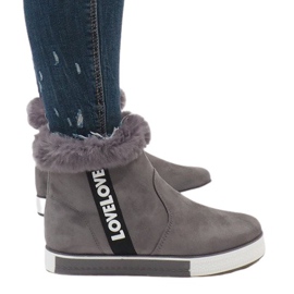 Grå, pälsfodrade stövlar i mocka NB252P-2