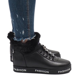 Svarta GF-ZM106 pälsfodrade stövlar