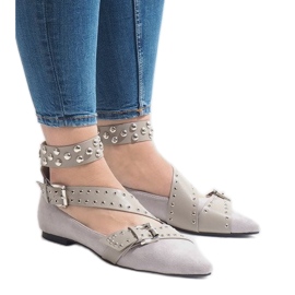 Grå slip-on skor med B12-8 dubbar rosa