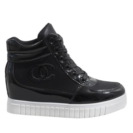 Svarta sneakers på kilen NB83P