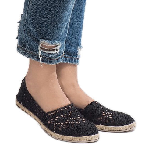 JX57P svarta spetsskor