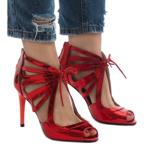 Röda öppna läderstövlar C-003