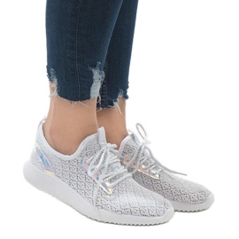 Vita sportskor G8347-1