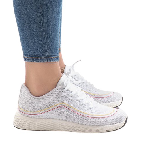 G-205 vita sportskor