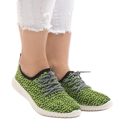 Gröna MH-17 sportskor