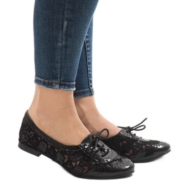 HC236 svart snörskor