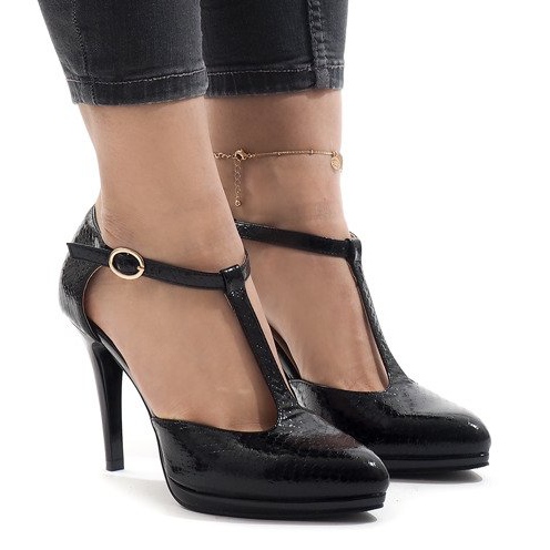 Svarta pumpar på A509-22-2-pelaren