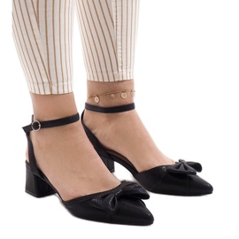 Svarta högklackade sandaler 1702-2