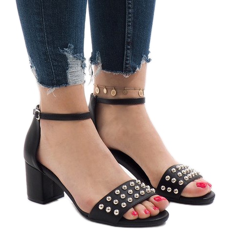 Svarta högklackade sandaler 173-856