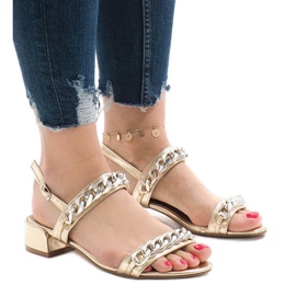 Guldhöga sandaler 77-15 gyllene